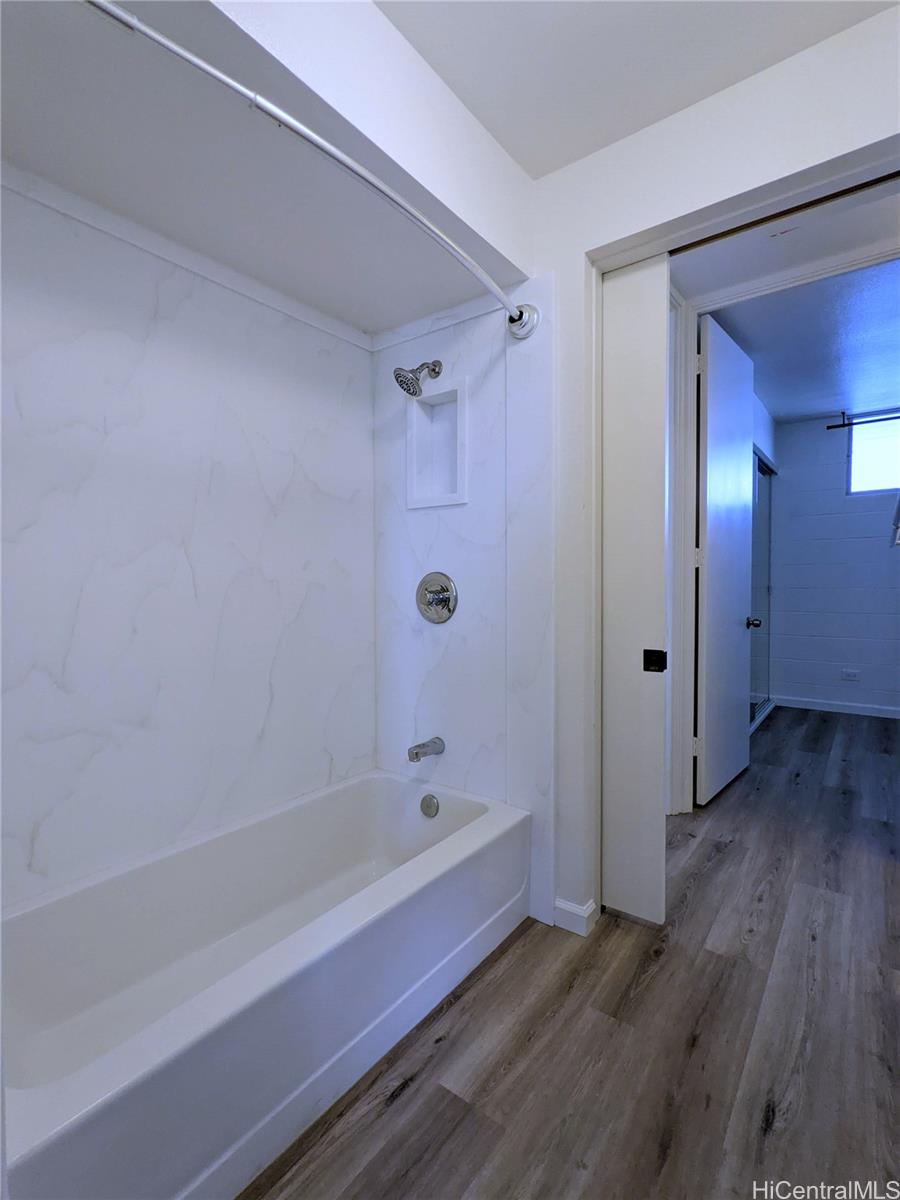 1160 Ala Napunani Street Honolulu - Rental - photo 14 of 22