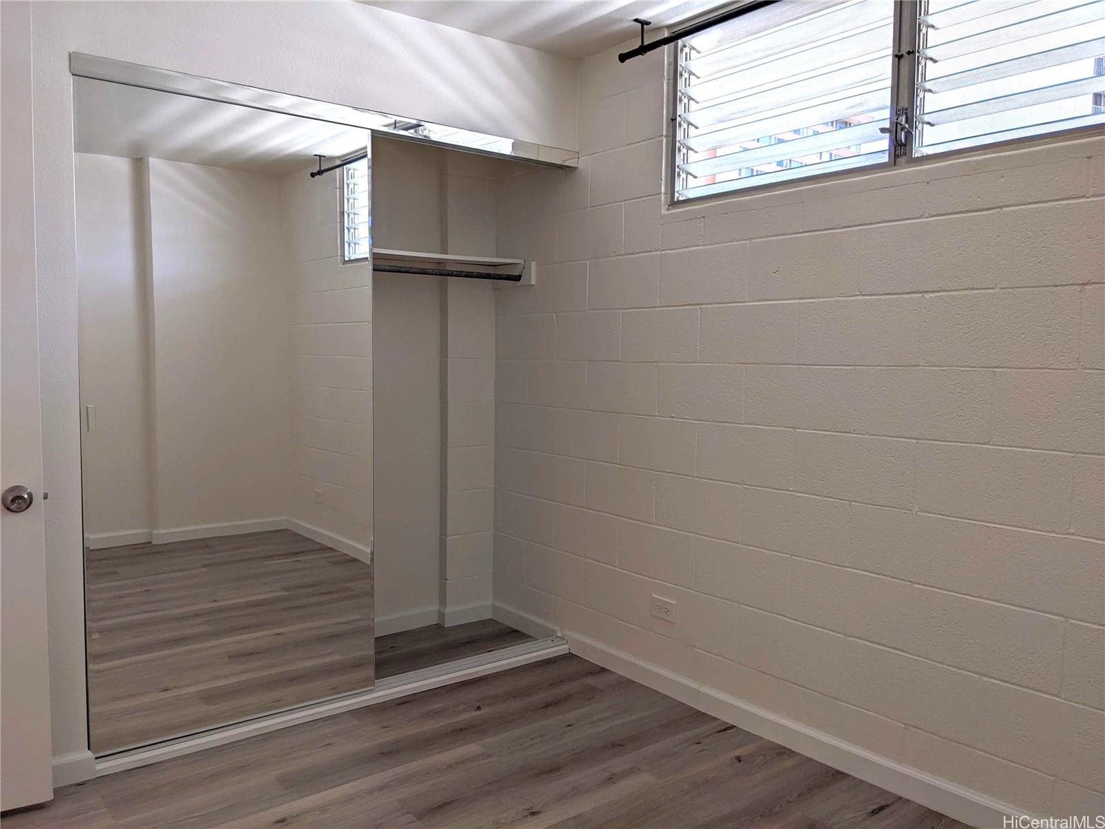 1160 Ala Napunani Street Honolulu - Rental - photo 17 of 22