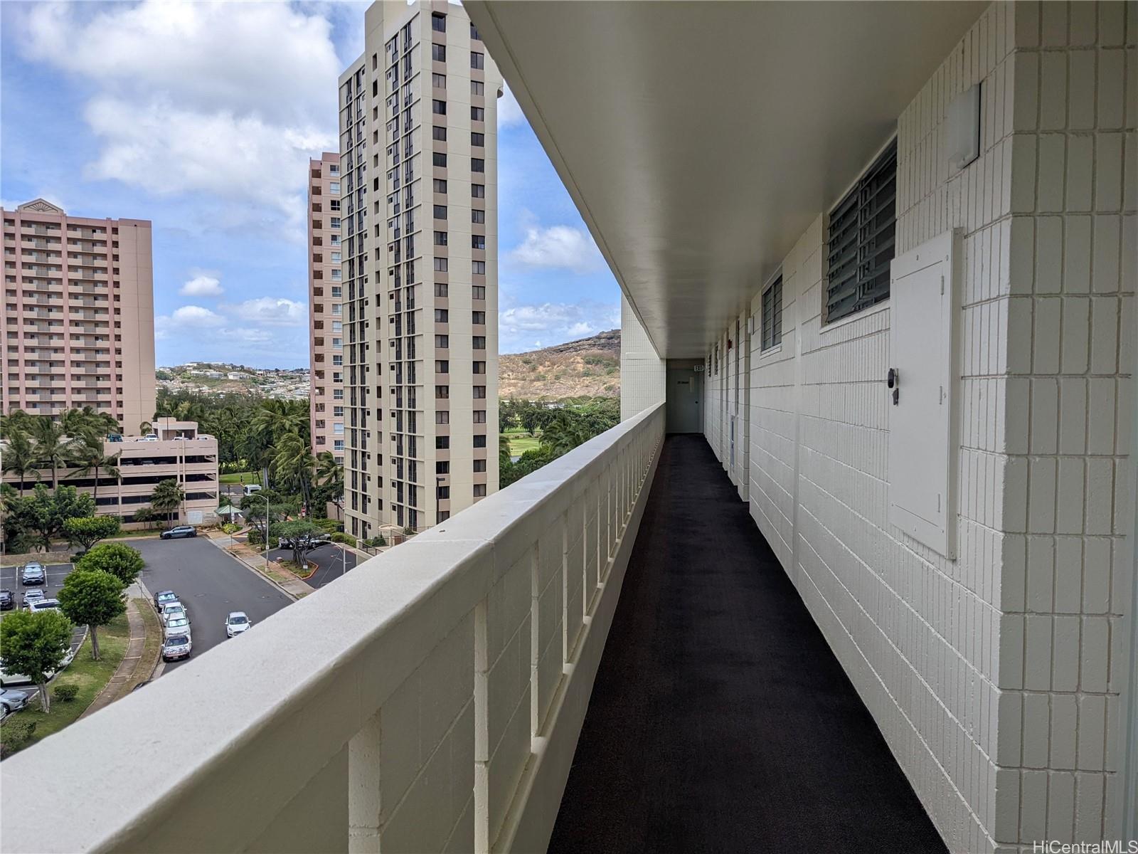 1160 Ala Napunani Street Honolulu - Rental - photo 18 of 22