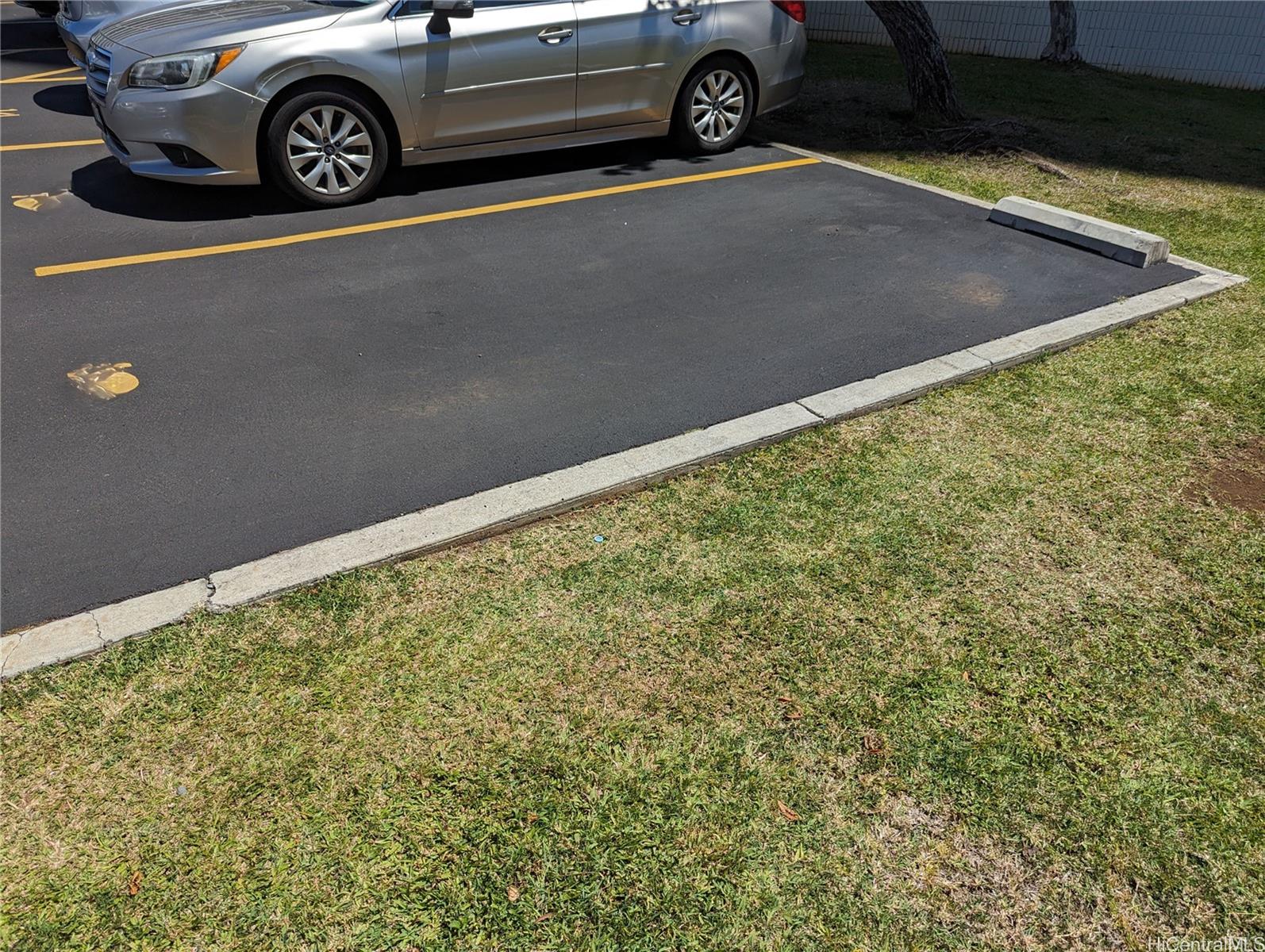 1160 Ala Napunani Street Honolulu - Rental - photo 21 of 22