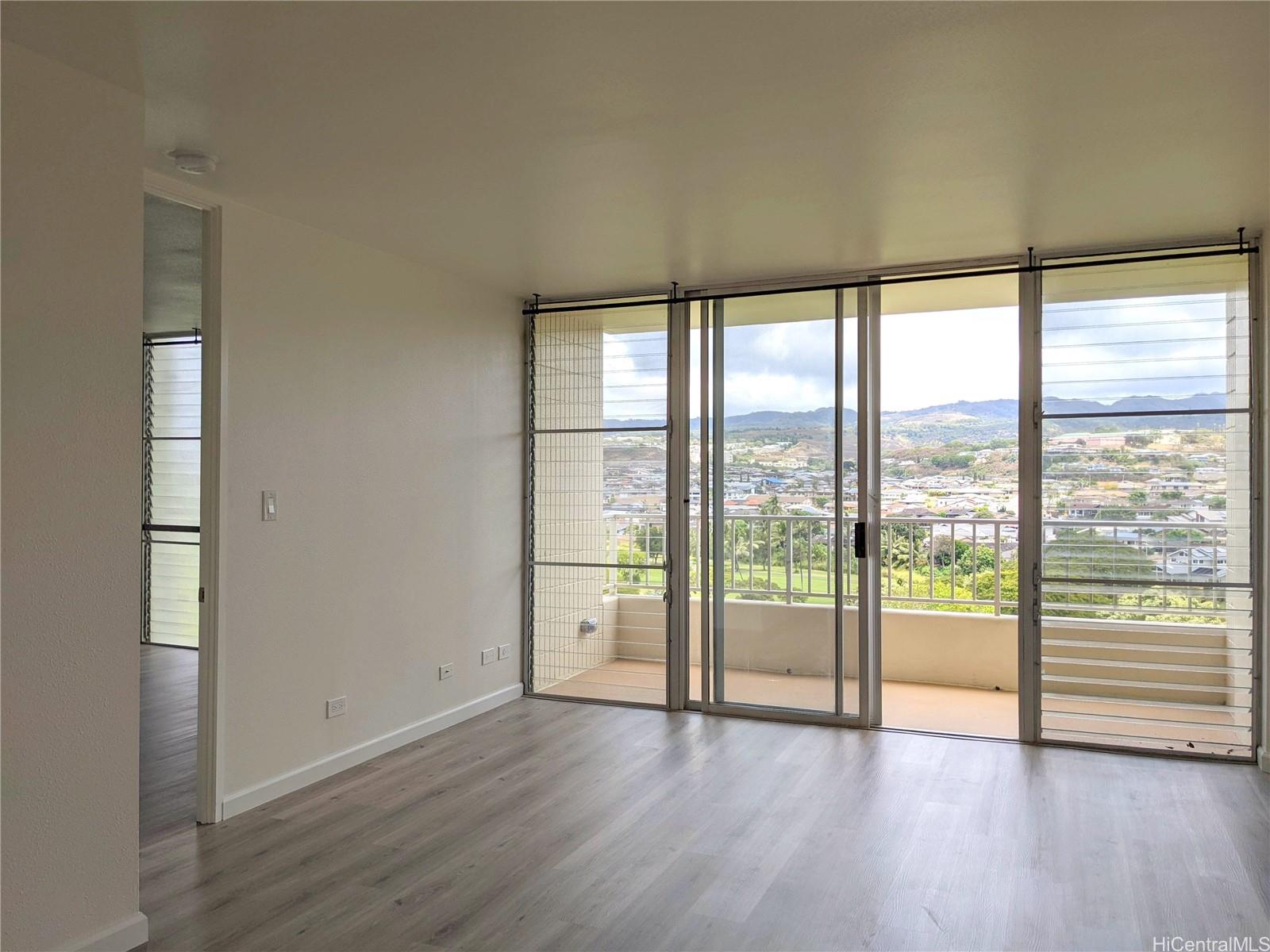 1160 Ala Napunani Street Honolulu - Rental - photo 5 of 22