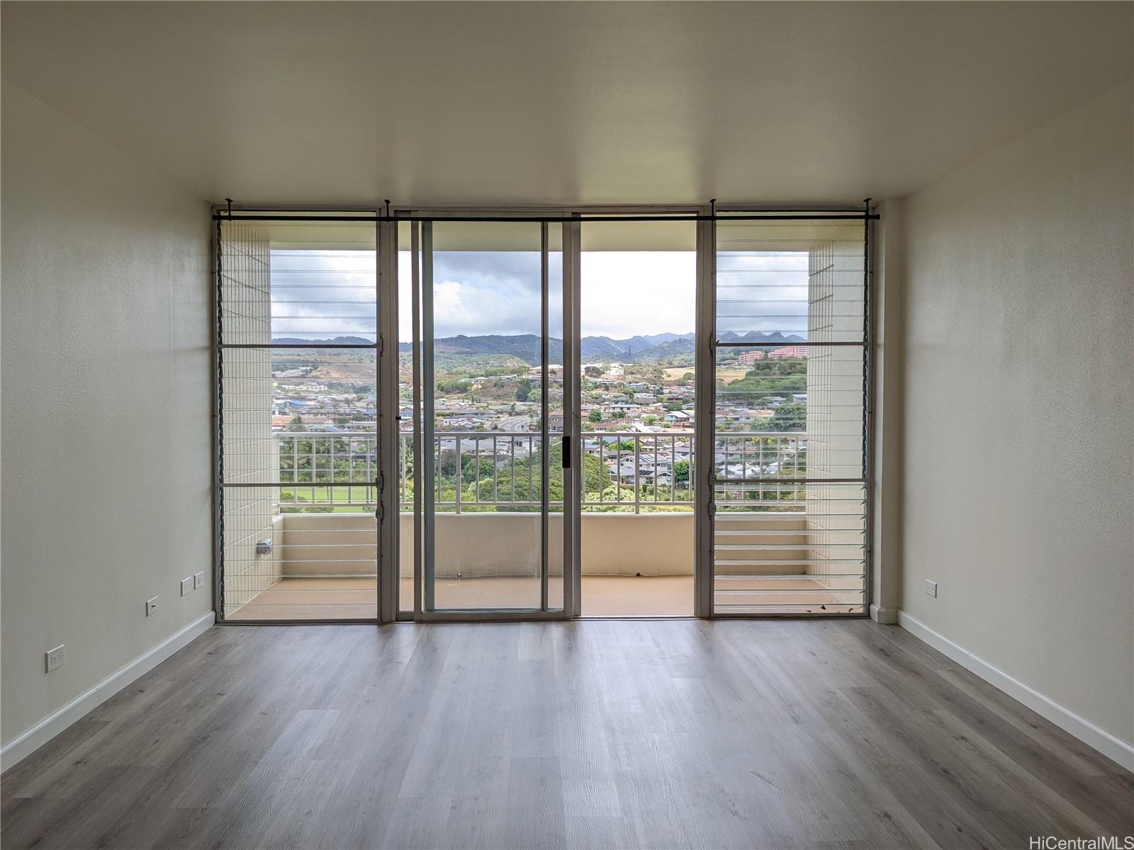 1160 Ala Napunani Street Honolulu - Rental - photo 6 of 22