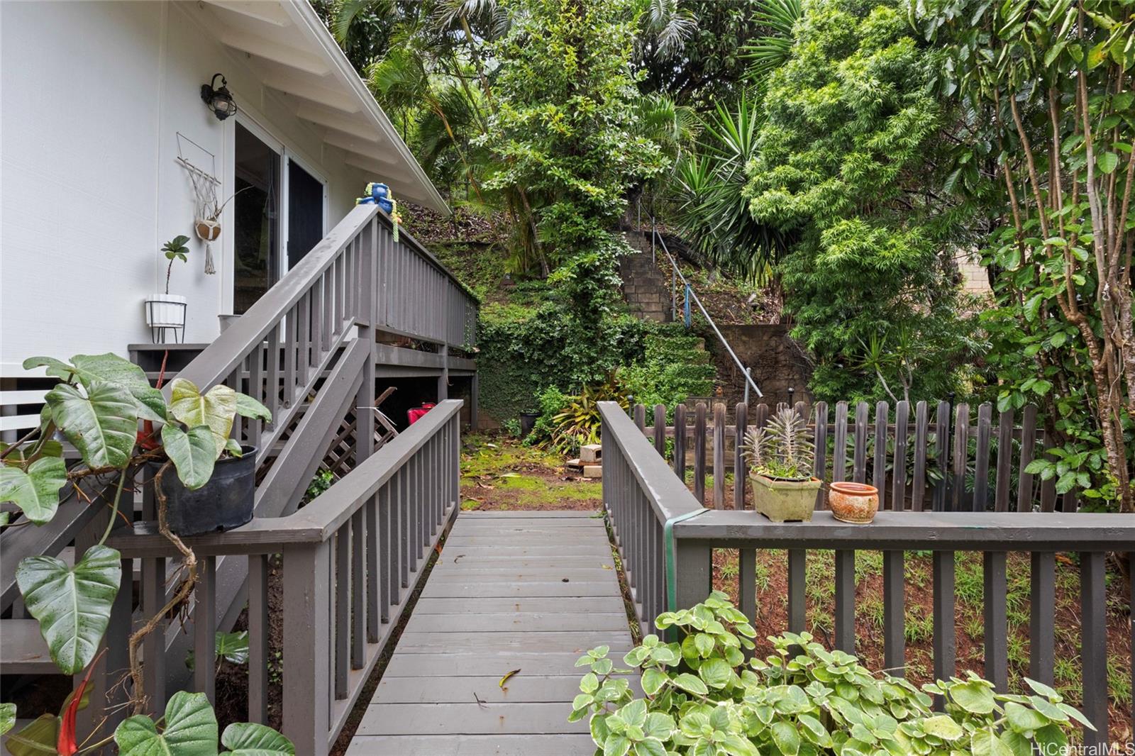 1163  Akipola Street Kaopa, Kailua home - photo 14 of 25