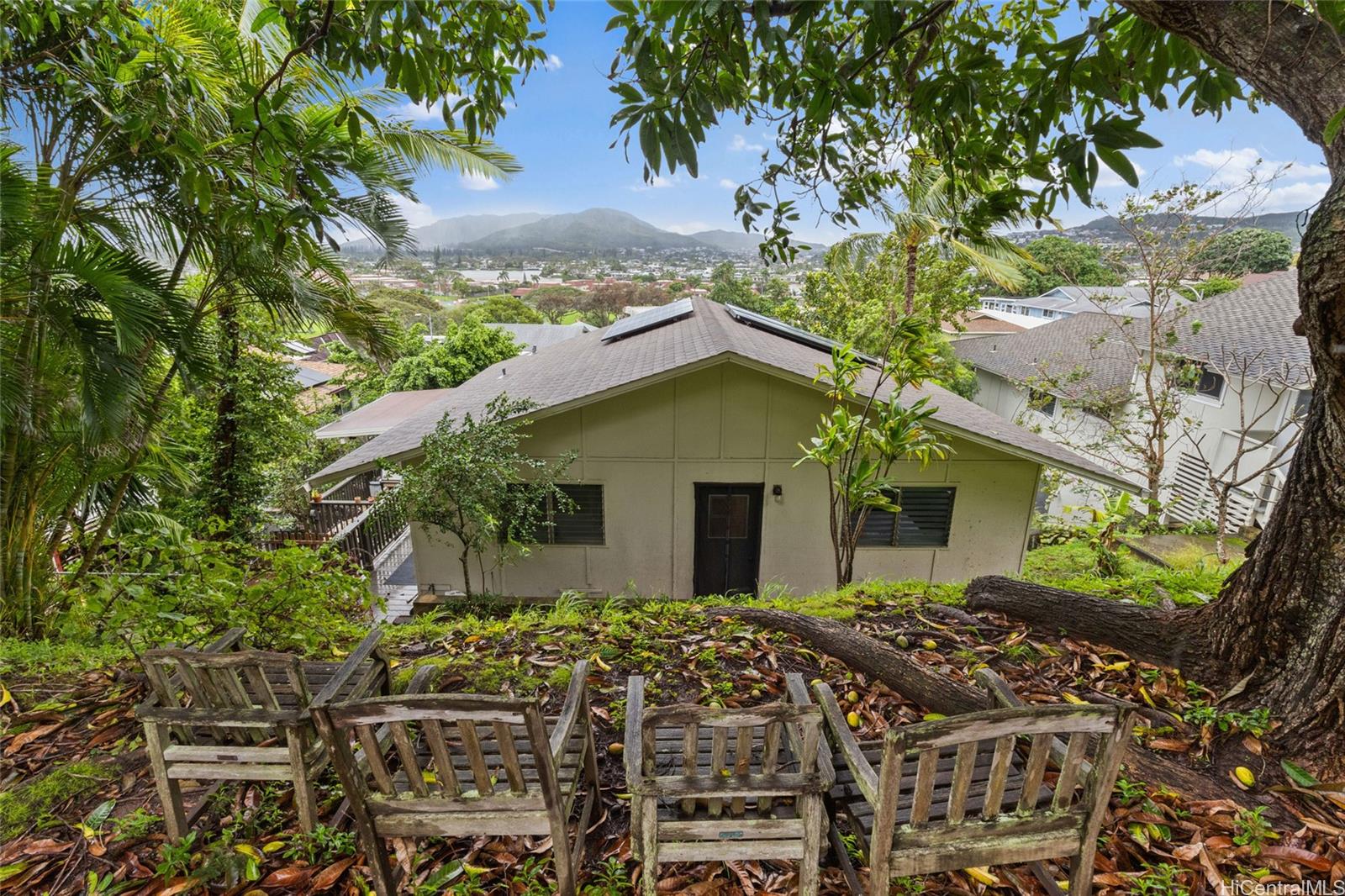 1163  Akipola Street Kaopa, Kailua home - photo 15 of 25