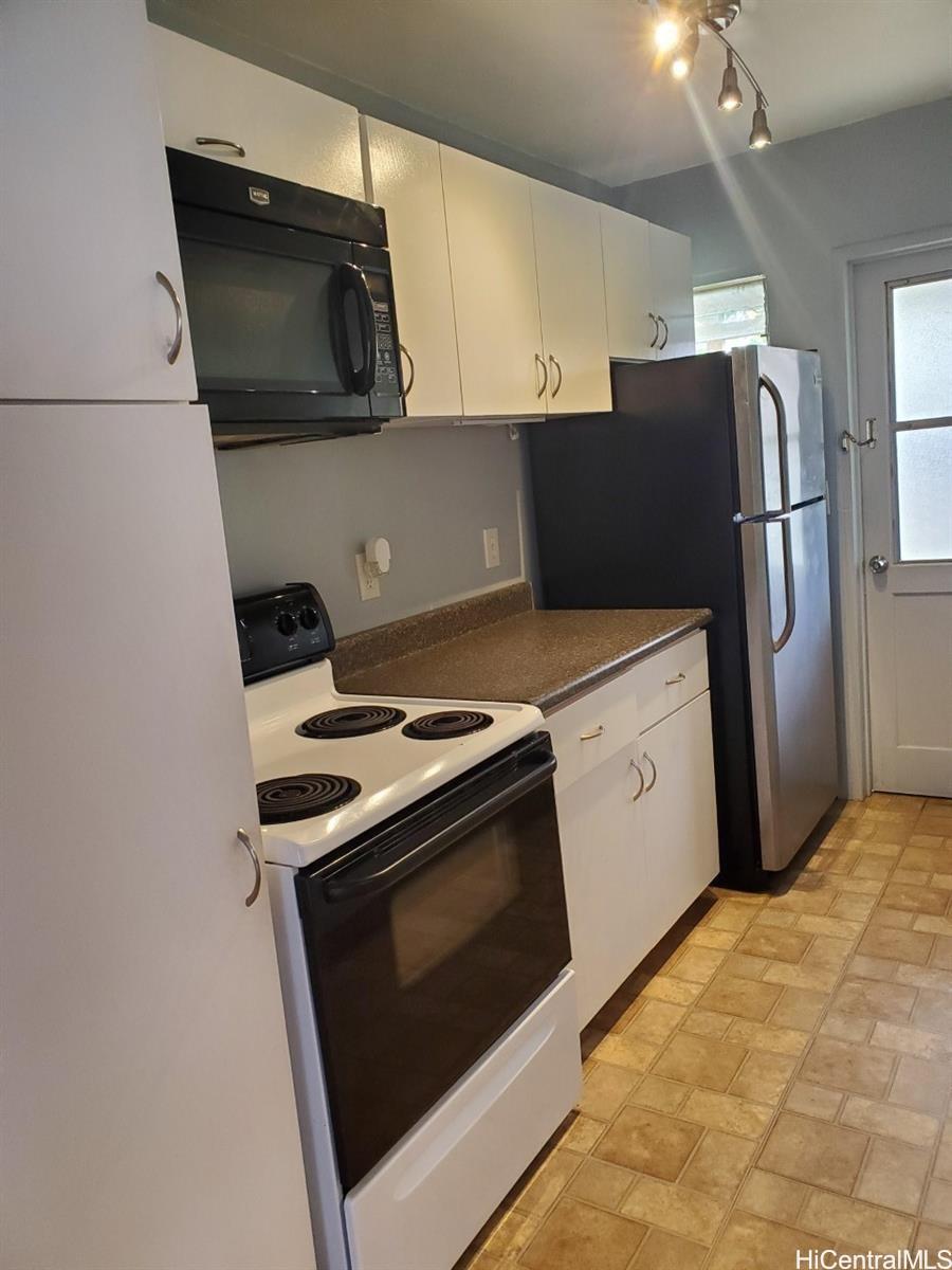 1164 Hoihoi Ave Wahiawa - Rental - photo 4 of 9