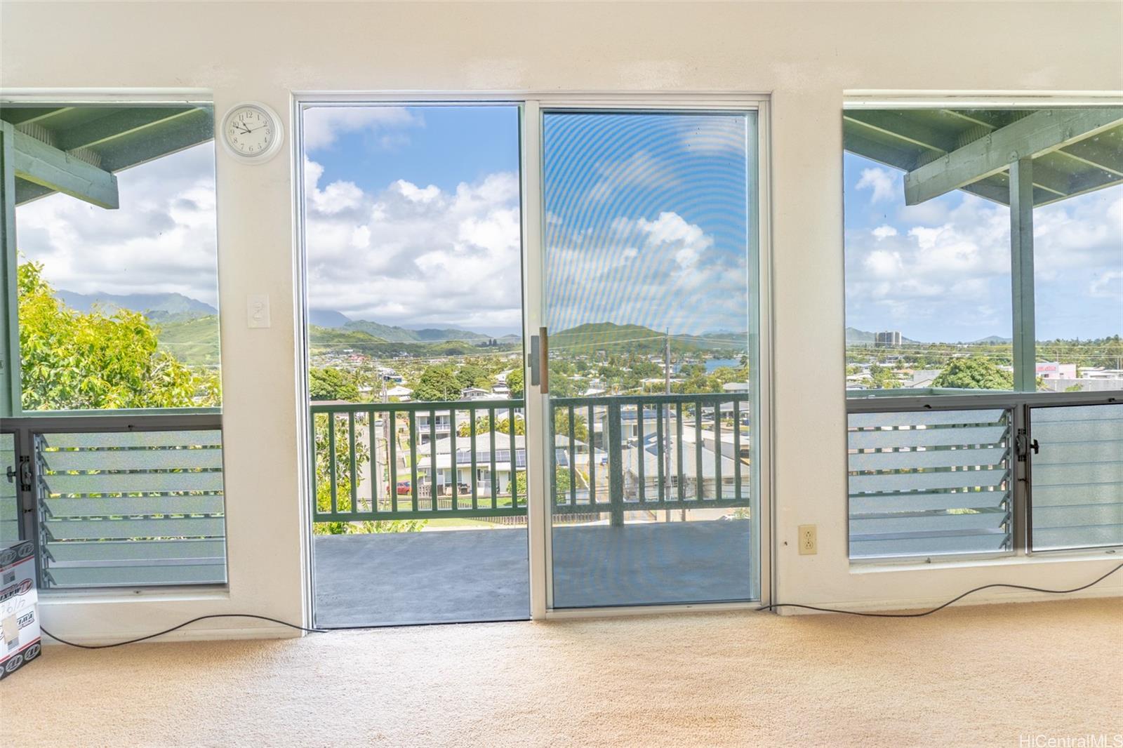 1164  Manulani Street Keolu Hills, Kailua home - photo 14 of 25