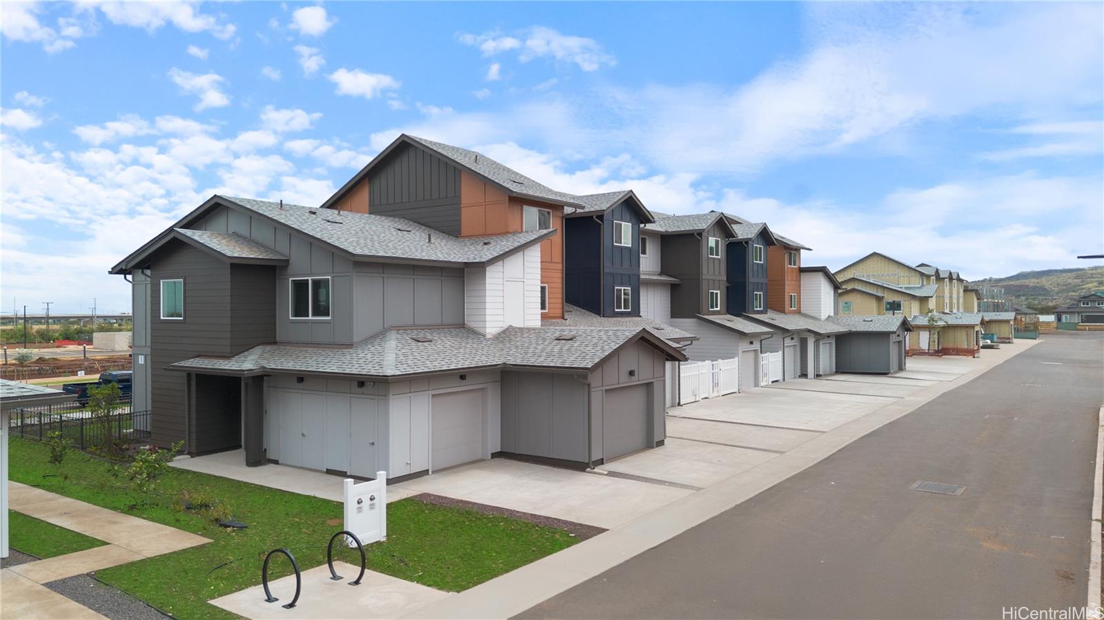 1171 Hoonaauao Street townhouse # 1109, Kapolei, Hawaii - photo 3 of 15
