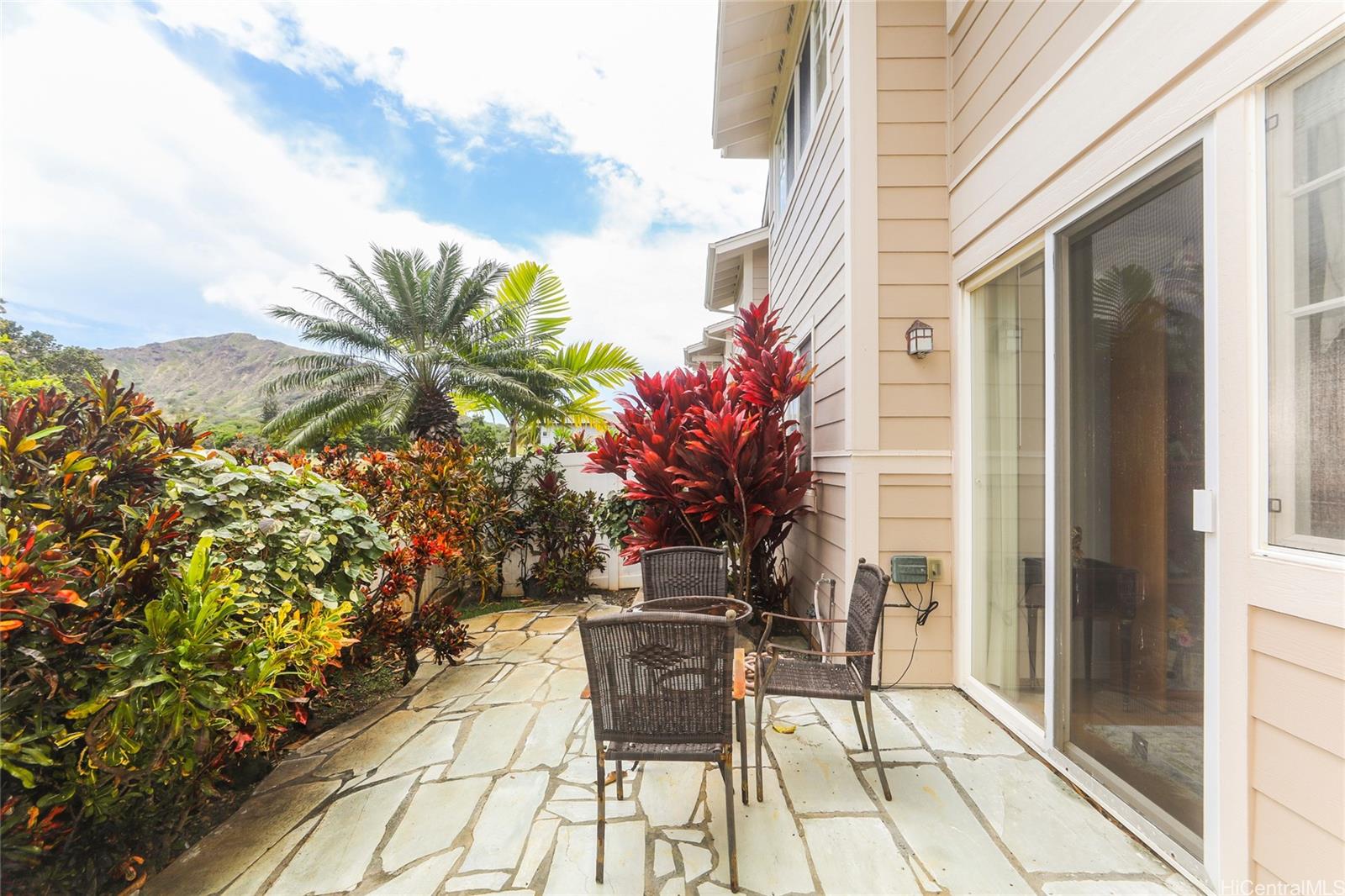 1173 Mokuhano Street townhouse # F101, Honolulu, Hawaii - photo 12 of 25