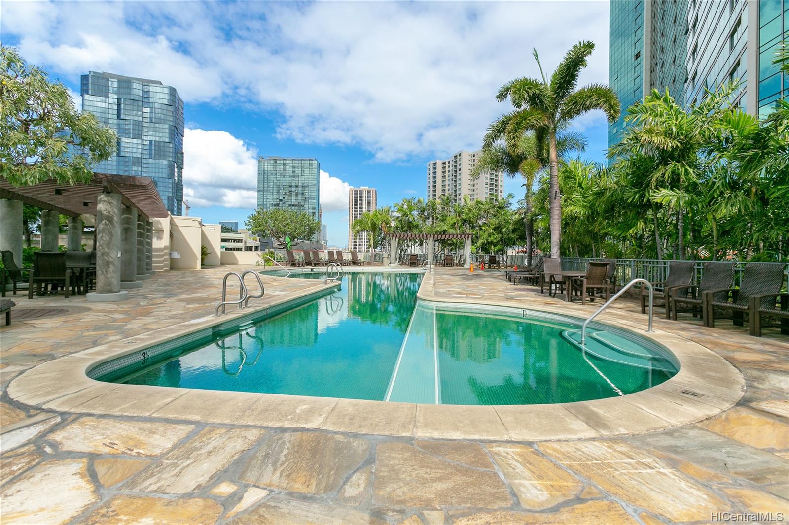 Koolani #1604, 1177 Queen Street, Honolulu | Kakaako condo Sold