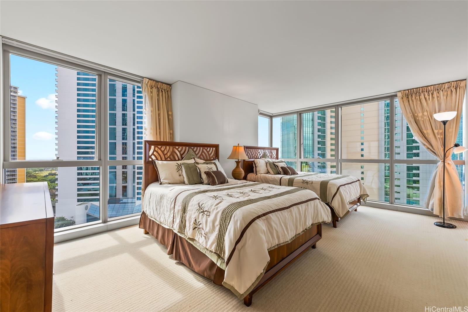 Koolani condo # 1708, Honolulu, Hawaii - photo 16 of 25