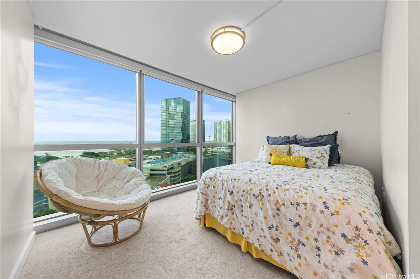 Koolani condo # 2002, Honolulu, Hawaii - photo 11 of 16