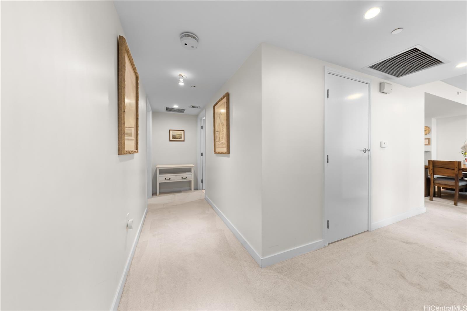 Koolani condo # 2002, Honolulu, Hawaii - photo 5 of 16