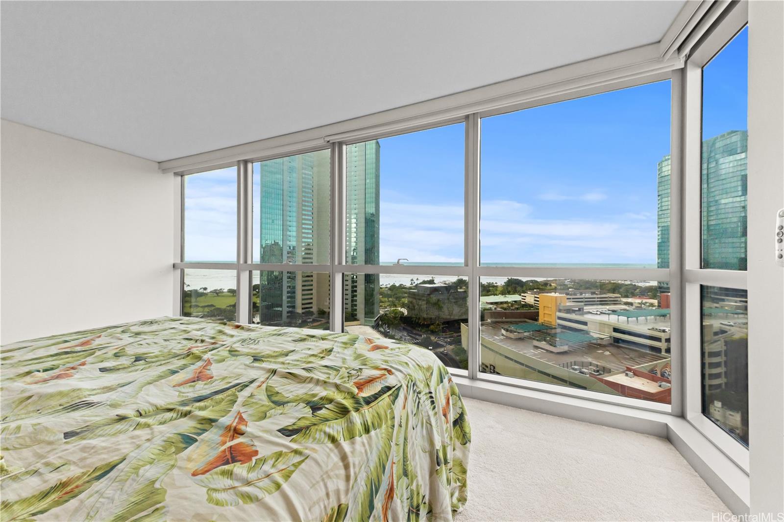 Koolani condo # 2002, Honolulu, Hawaii - photo 7 of 16