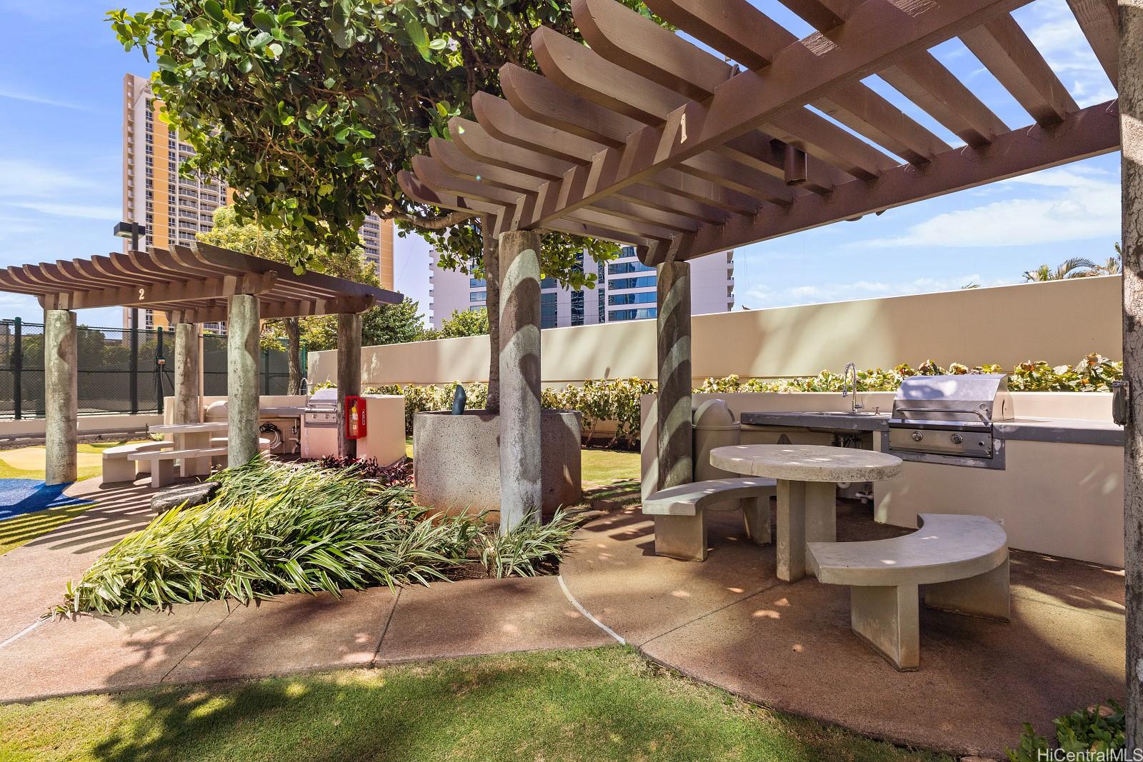 Koolani condo # 2102, Honolulu, Hawaii - photo 22 of 25