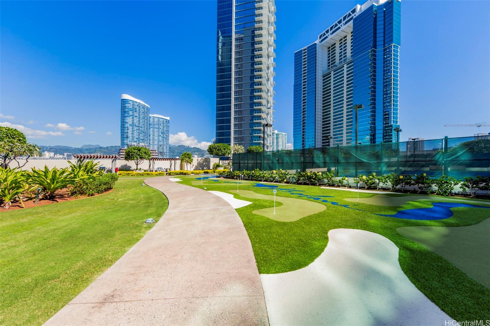 1177 Queen Street Honolulu - Rental - photo 23 of 25