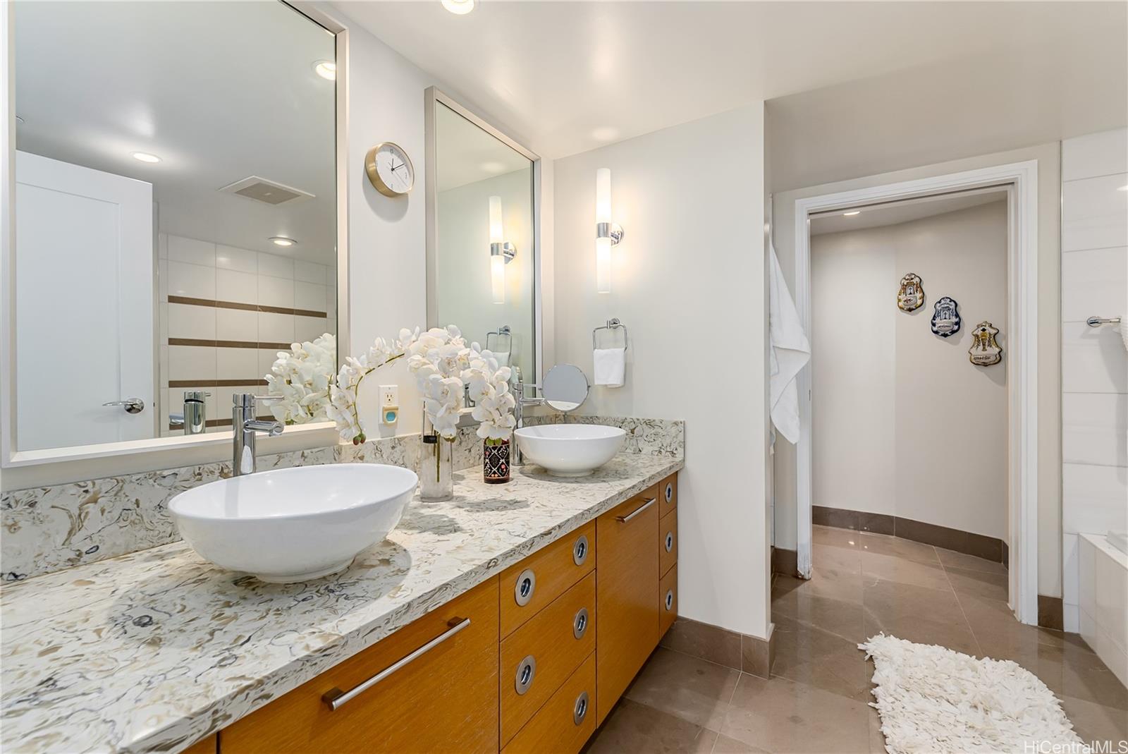 Koolani condo # 3303, Honolulu, Hawaii - photo 14 of 25