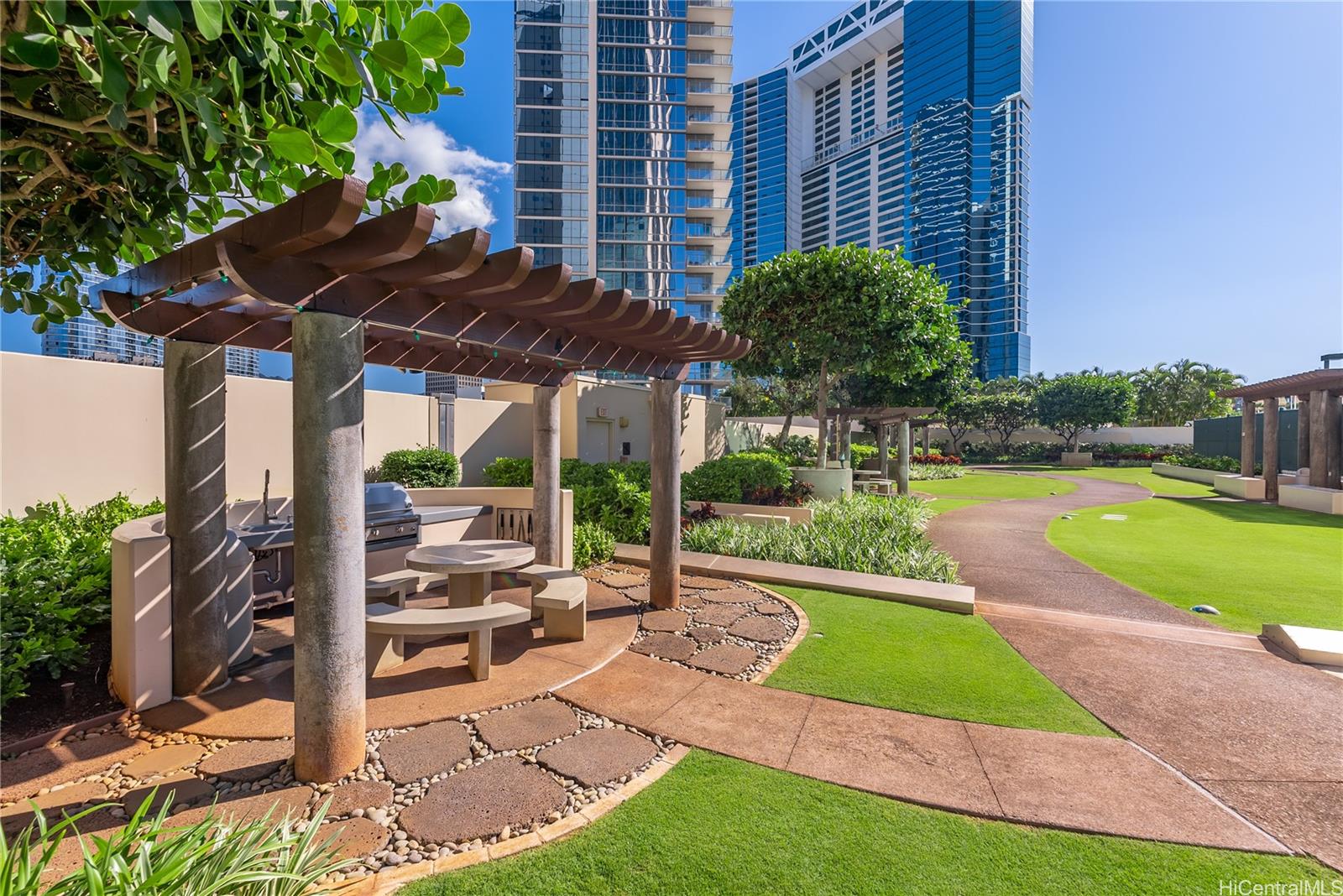 Koolani condo # 3303, Honolulu, Hawaii - photo 21 of 25