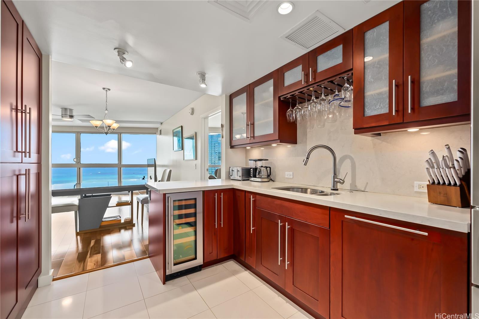 Koolani condo # 3303, Honolulu, Hawaii - photo 9 of 25