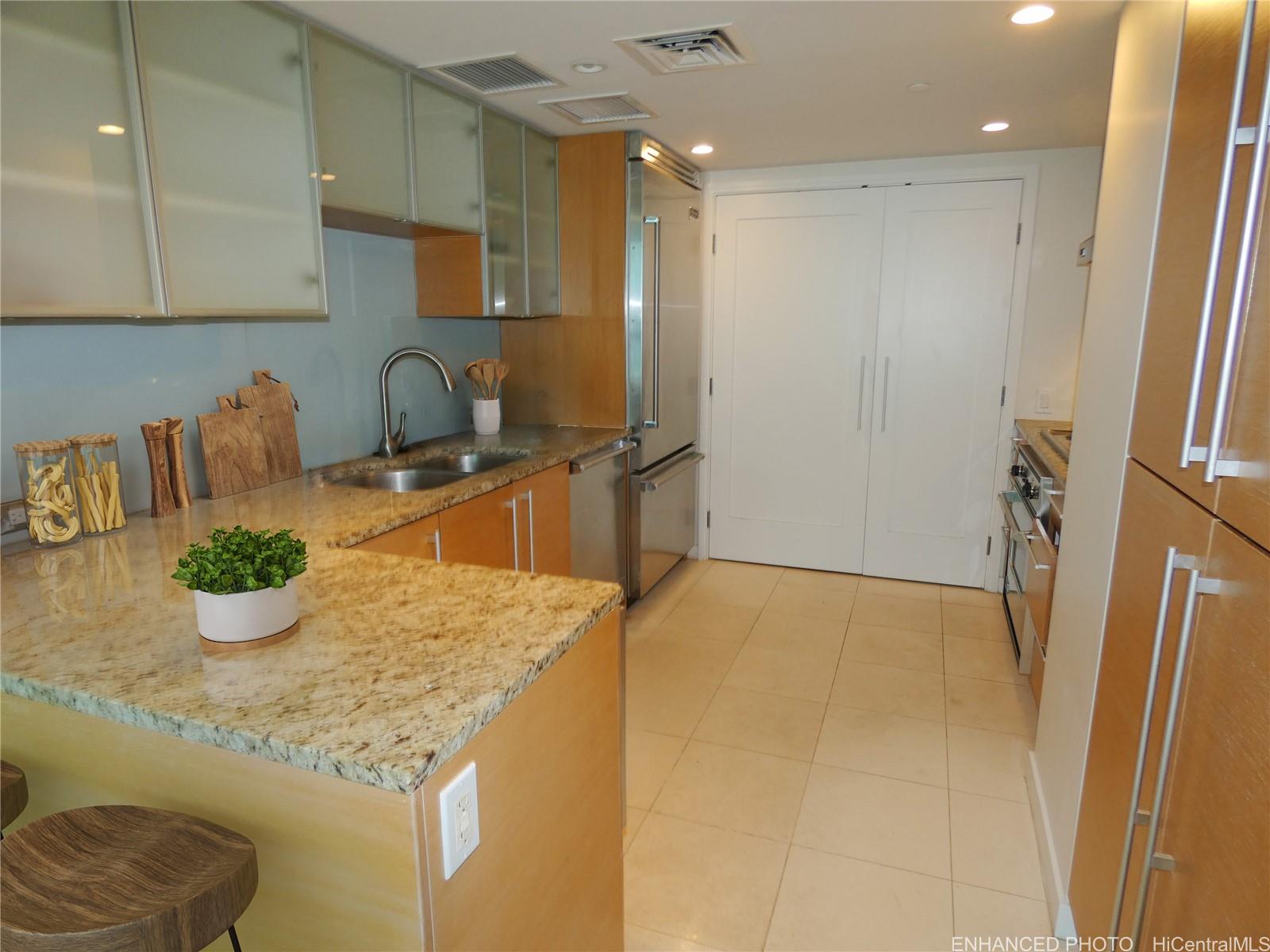 Koolani condo # 3405, Honolulu, Hawaii - photo 23 of 25