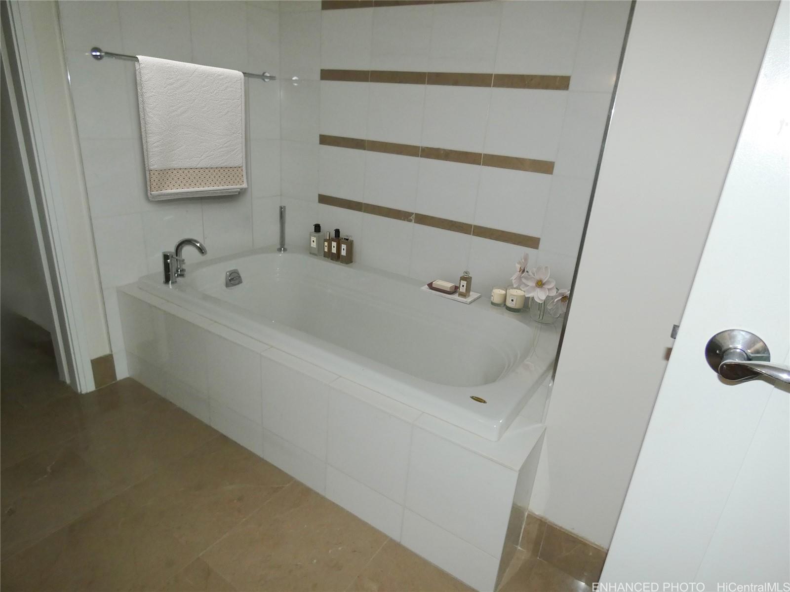 Koolani condo # 3405, Honolulu, Hawaii - photo 7 of 25