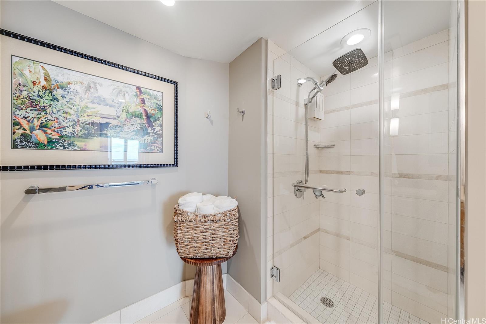 Koolani condo # 3503, Honolulu, Hawaii - photo 17 of 25