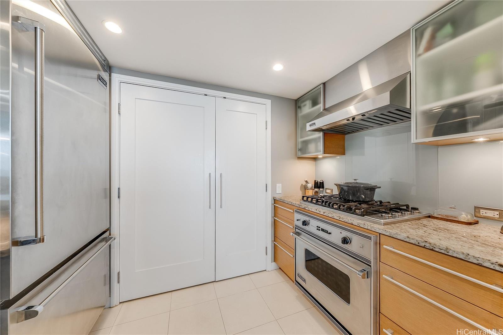 Koolani condo # 3503, Honolulu, Hawaii - photo 7 of 25