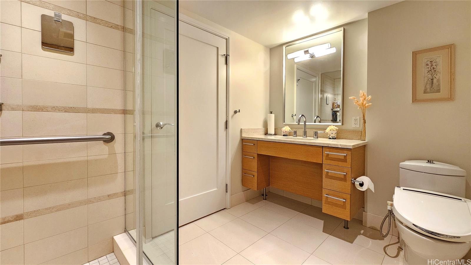 Koolani condo # 3702, Honolulu, Hawaii - photo 13 of 25