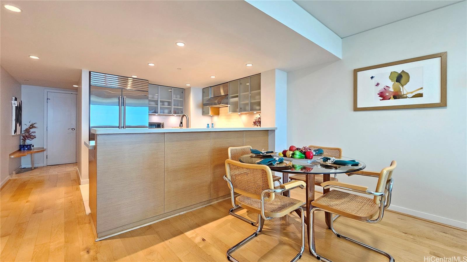 Koolani condo # 3702, Honolulu, Hawaii - photo 5 of 25