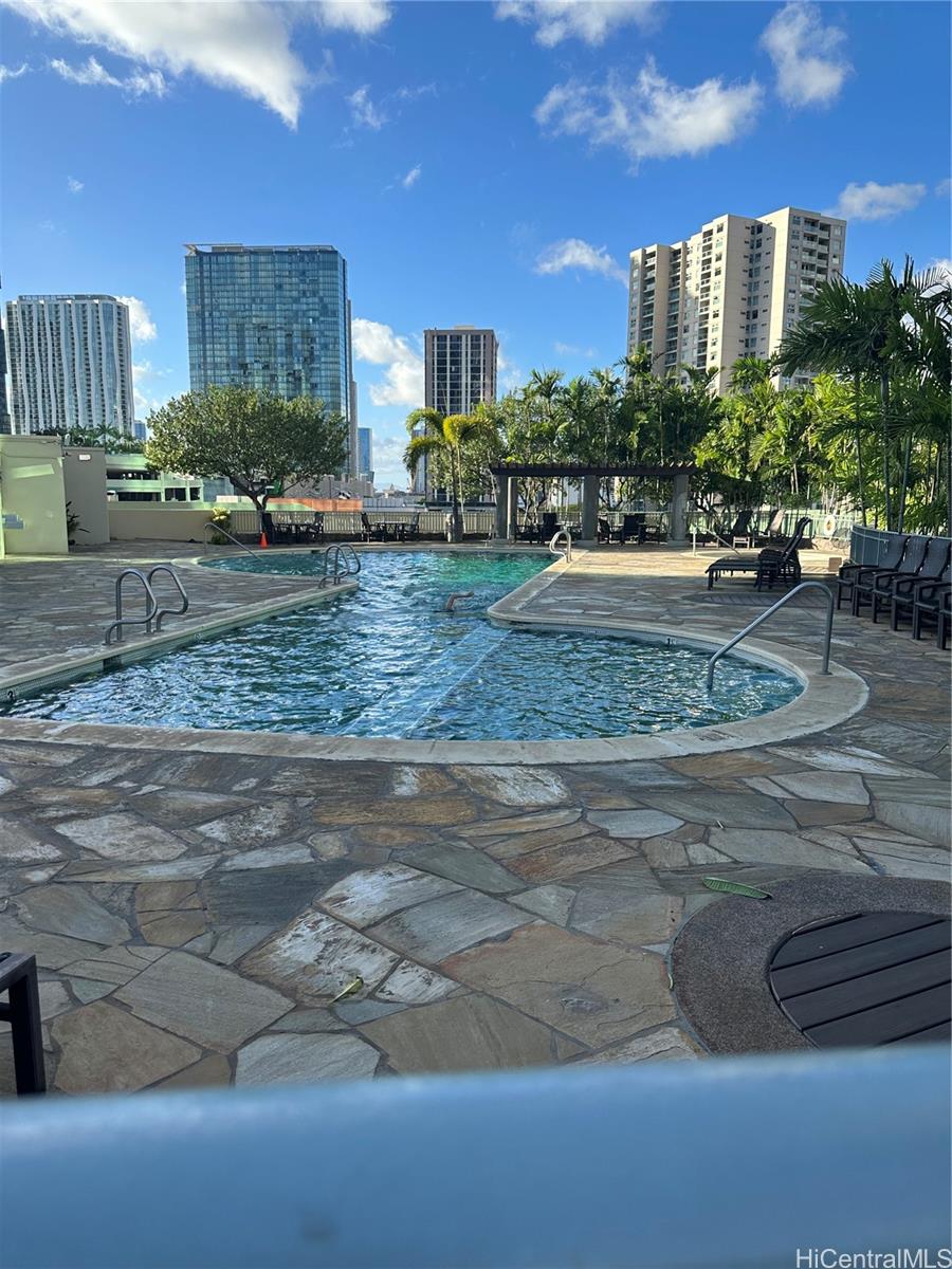 Koolani condo # 3707, Honolulu, Hawaii - photo 17 of 20