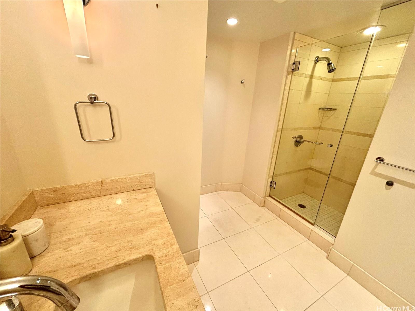 Koolani condo # 4504, Honolulu, Hawaii - photo 17 of 24