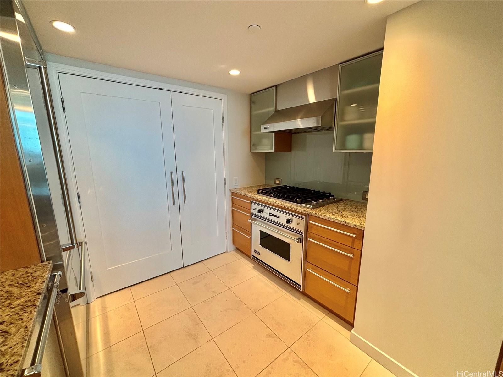 Koolani condo # 4504, Honolulu, Hawaii - photo 7 of 24