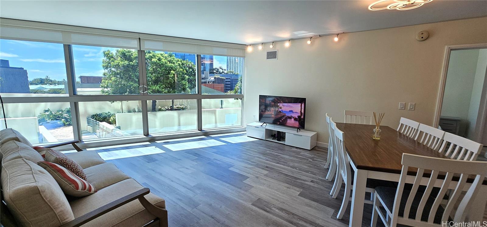 Koolani condo # 705, Honolulu, Hawaii - photo 2 of 25