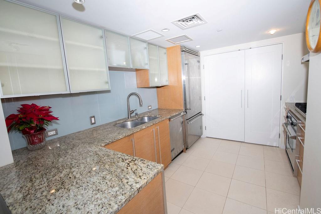 Koolani condo # 806, Honolulu, Hawaii - photo 5 of 25