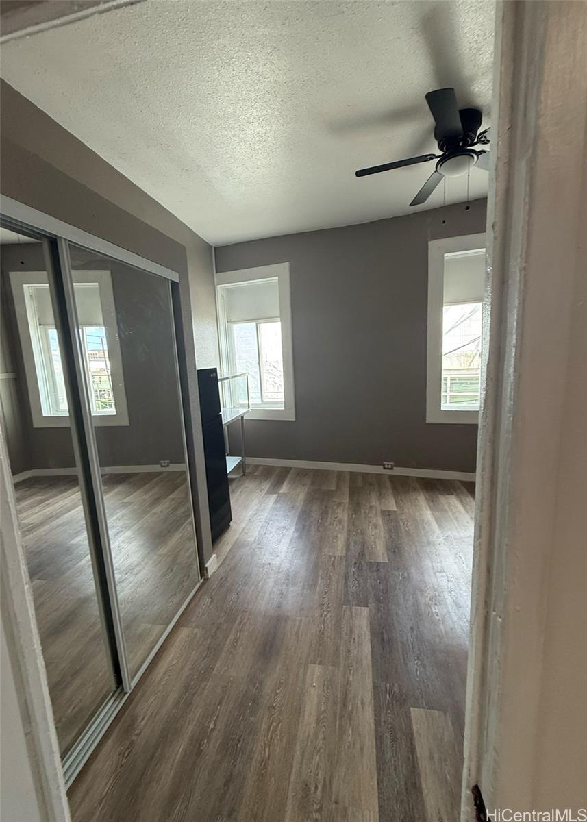 1178 N King St Honolulu Oahu commercial real estate photo15 of 15