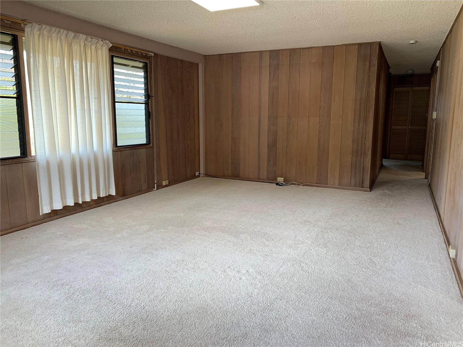 1179 Ala Hinano Place Honolulu - Rental - photo 3 of 16