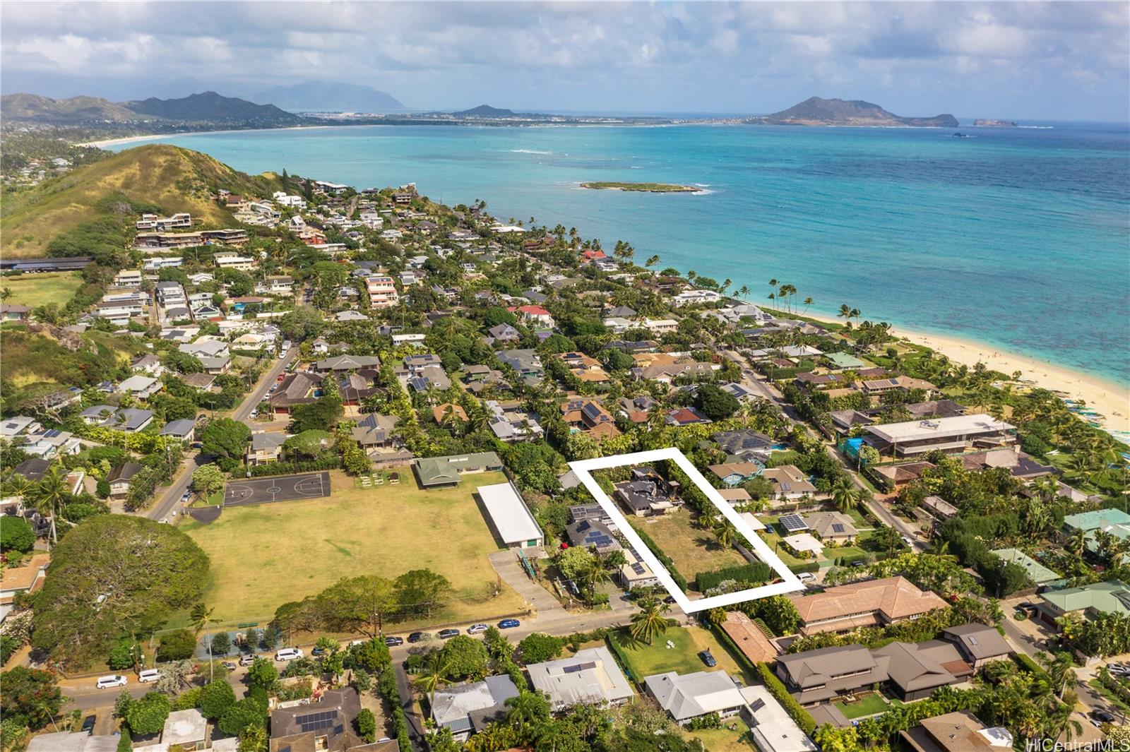 118  Kaiolena Drive Lanikai, Kailua home - photo 6 of 18