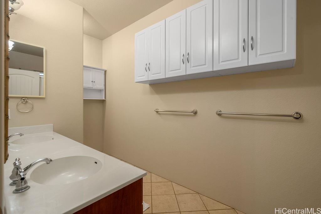 Mehana townhouse # 608, Kapolei, Hawaii - photo 10 of 25