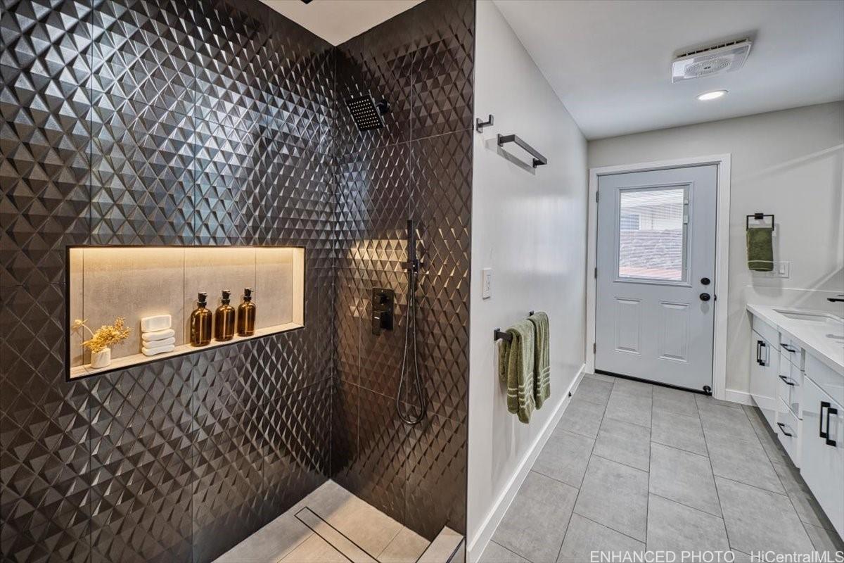 1182  Akuila Place Enchanted Lake, Kailua home - photo 16 of 25