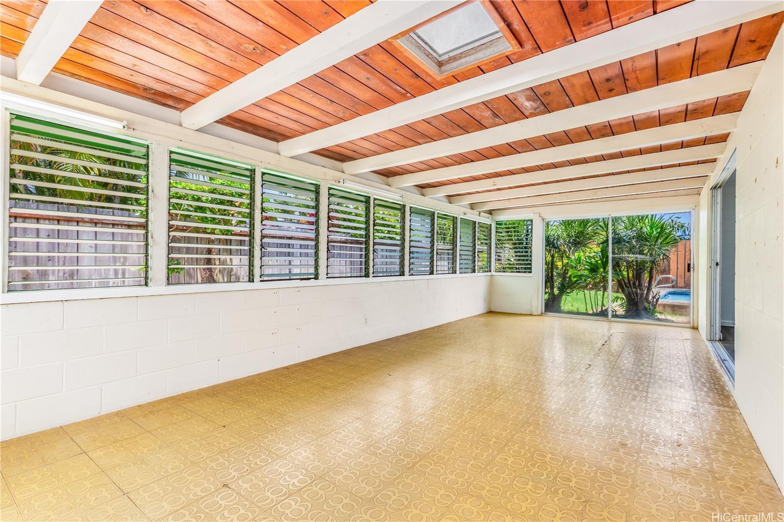1182  Lauloa Street Enchanted Lake, Kailua home - photo 12 of 23