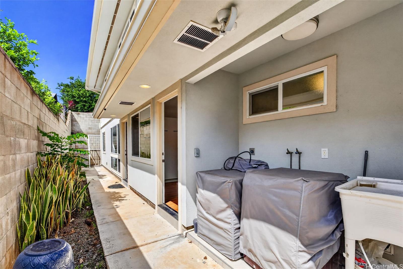 1184  Palekaiko Street Pearl City-upper, PearlCity home - photo 25 of 25