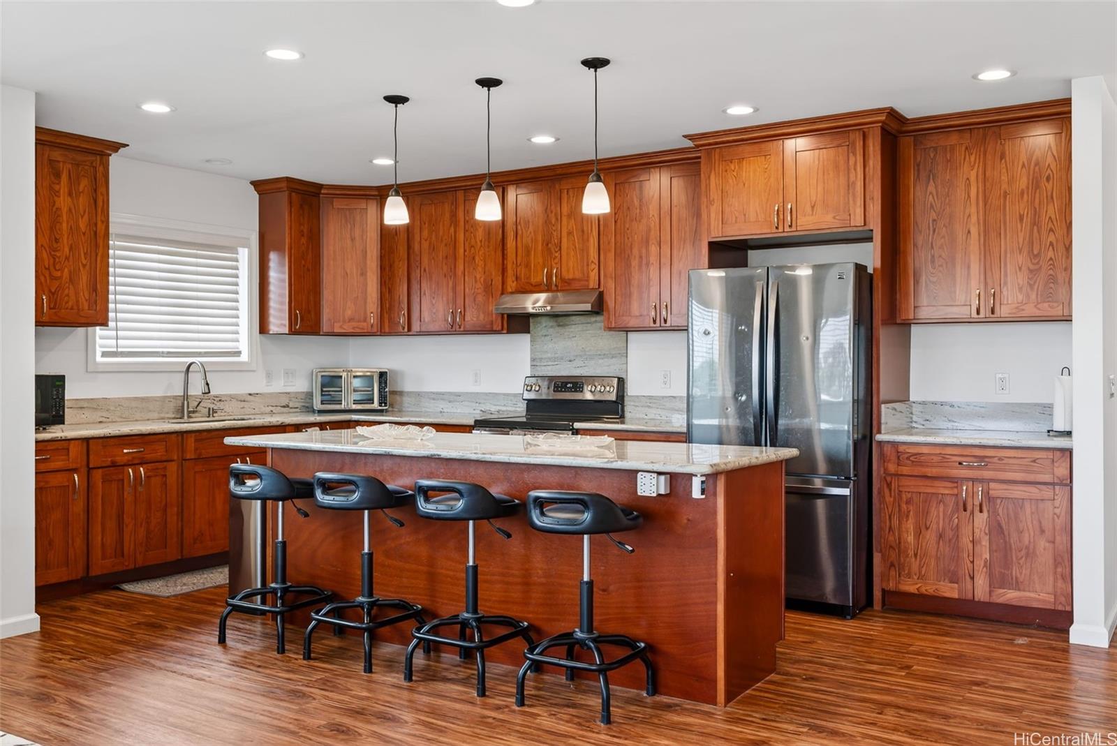 1184  Palekaiko Street Pearl City-upper, PearlCity home - photo 6 of 25