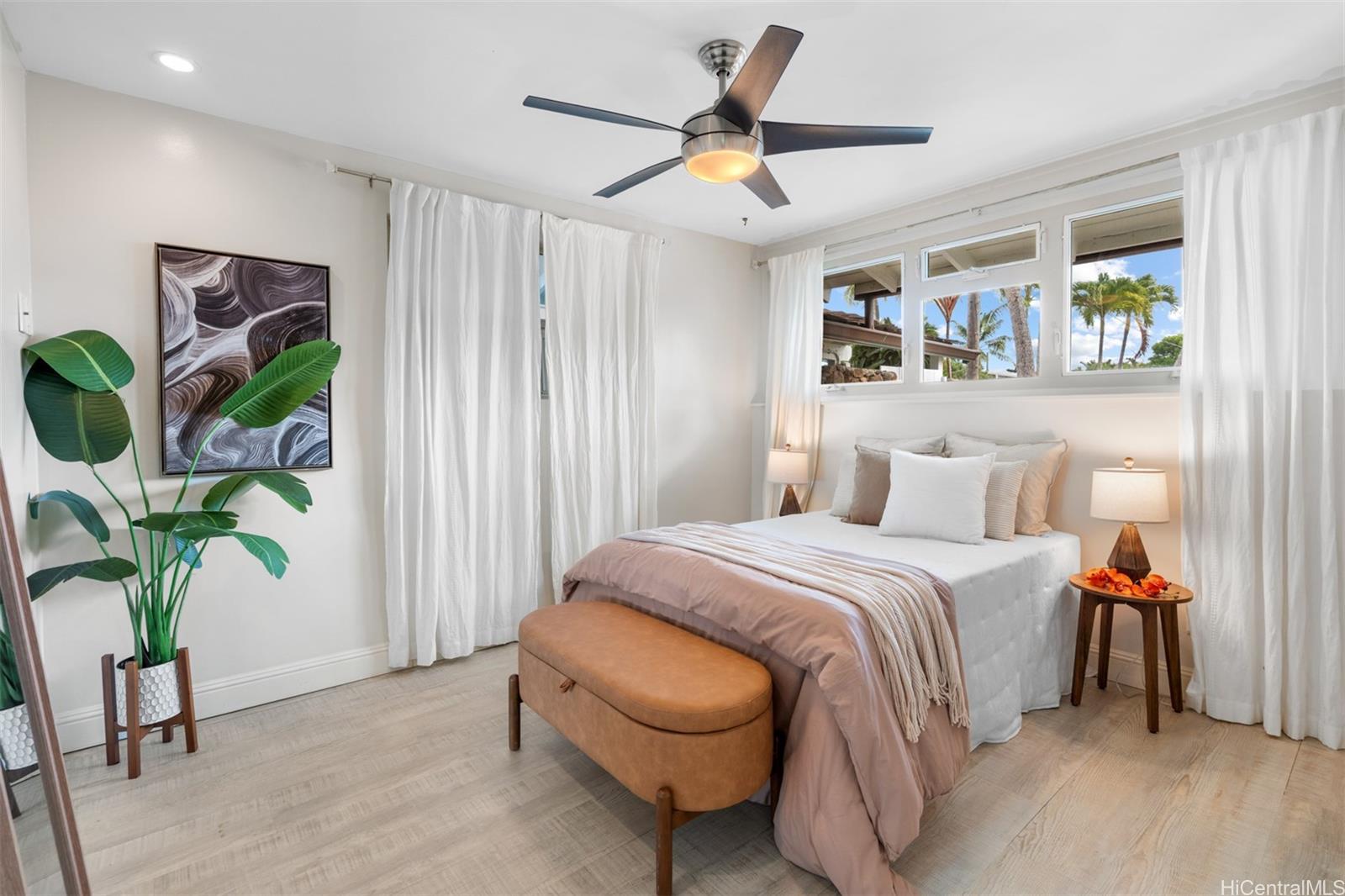 1185  Kahili Street Enchanted Lake, Kailua home - photo 20 of 25