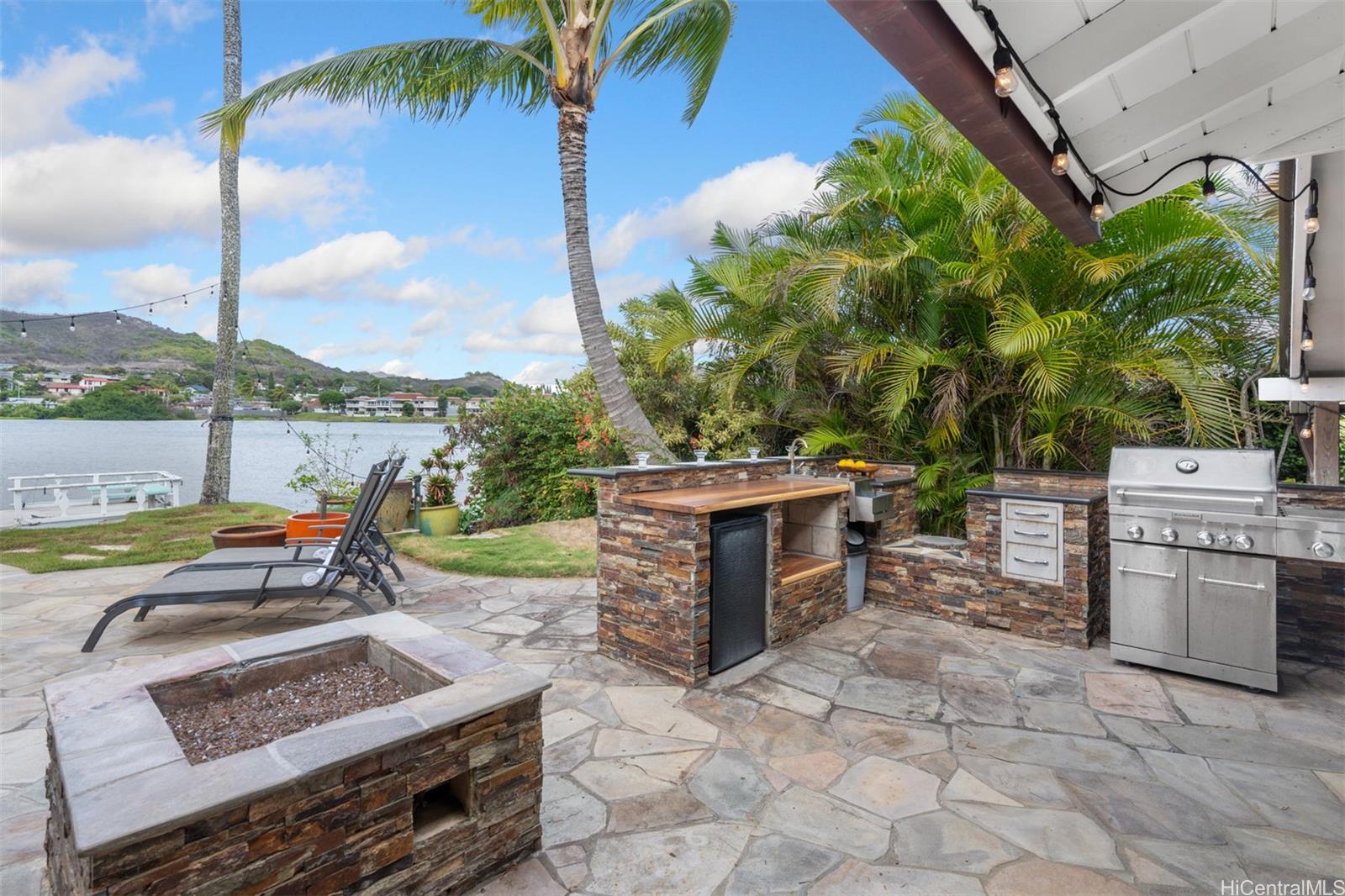 1185  Kahili Street Enchanted Lake, Kailua home - photo 24 of 25