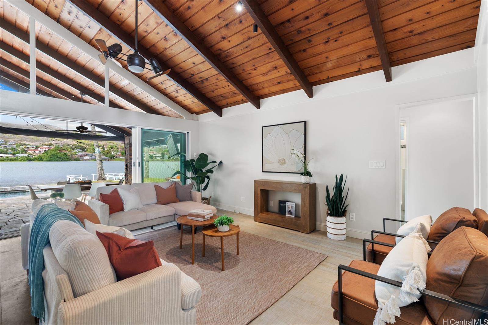 1185  Kahili Street Enchanted Lake, Kailua home - photo 5 of 25