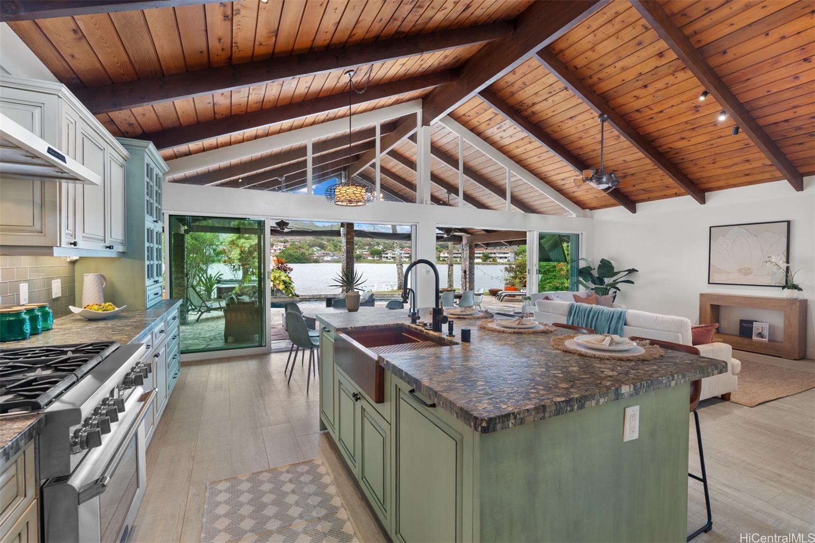 1185  Kahili Street Enchanted Lake, Kailua home - photo 8 of 25