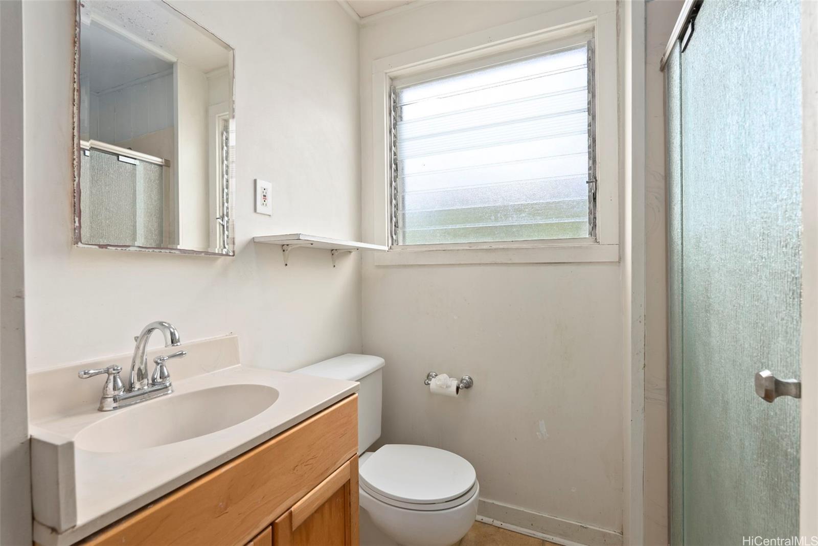 1186  Alewa Drive Alewa Heights, Honolulu home - photo 12 of 25