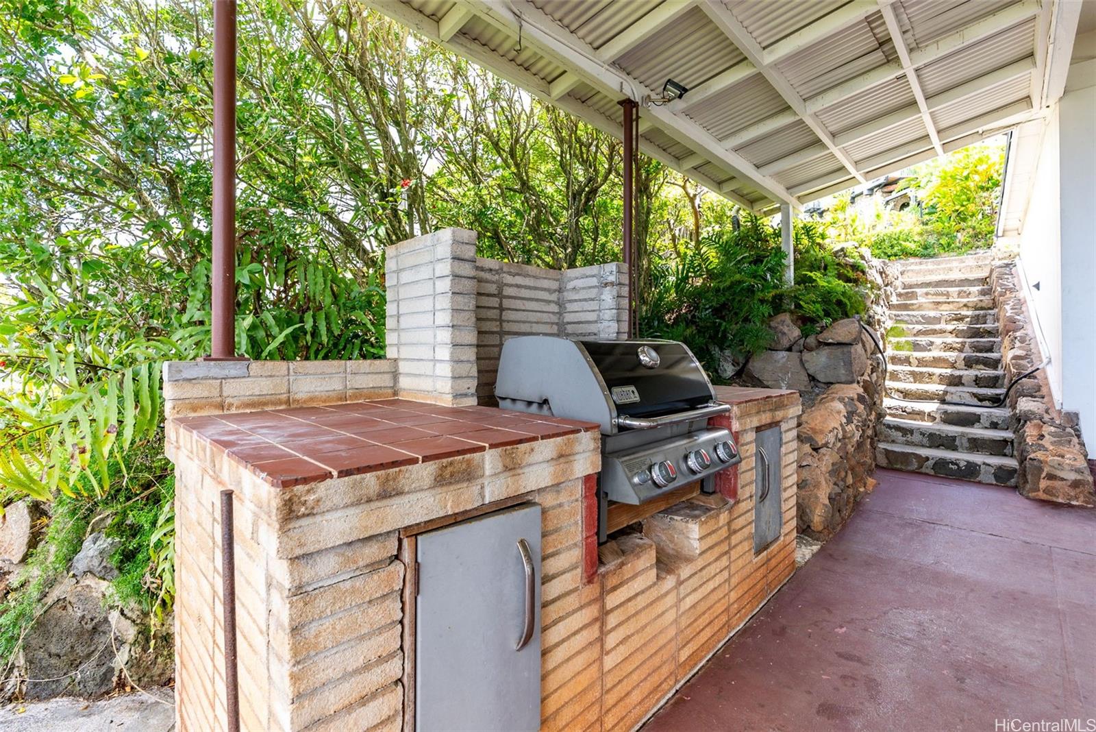 1186  Alewa Drive Alewa Heights, Honolulu home - photo 18 of 25