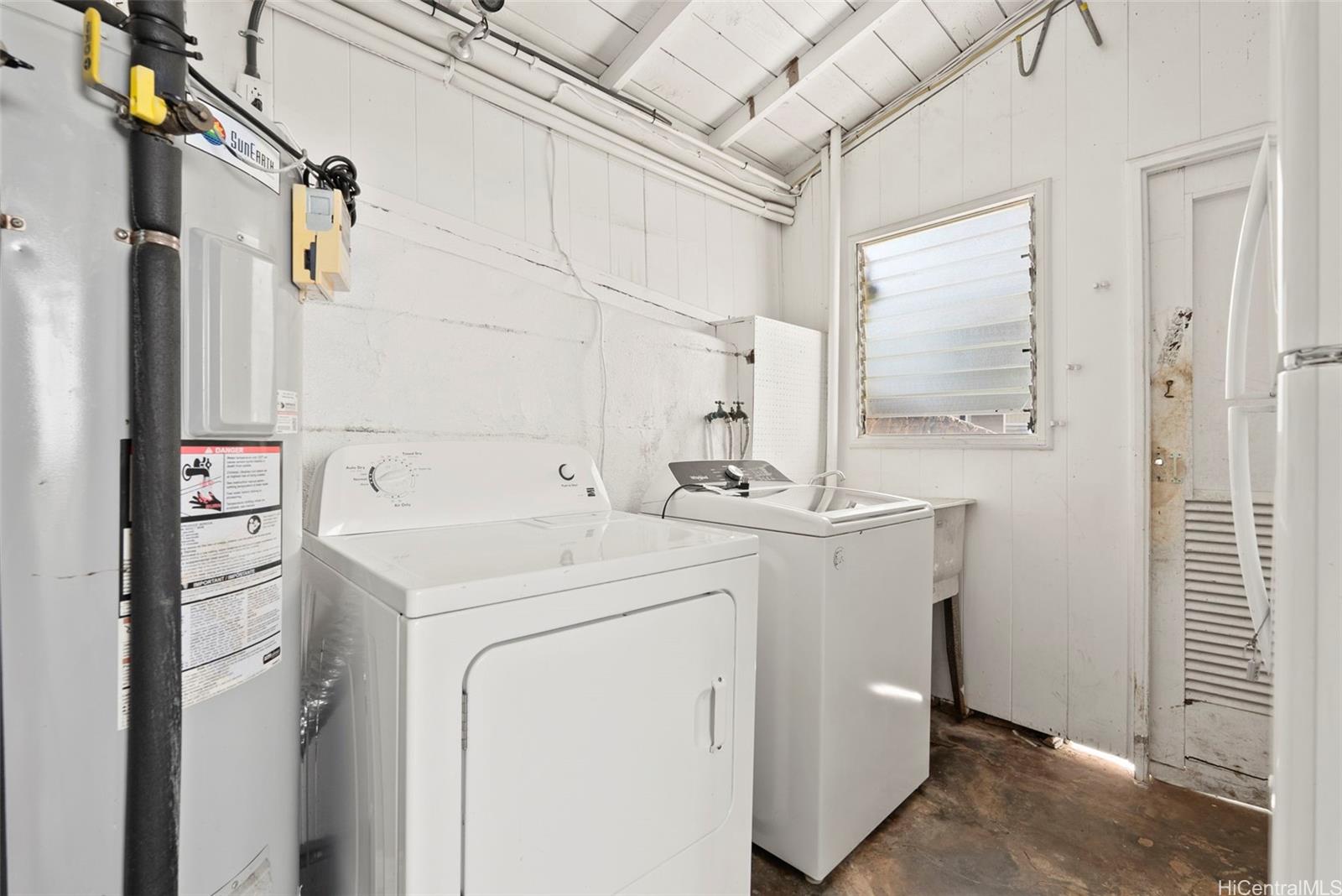 1186  Alewa Drive Alewa Heights, Honolulu home - photo 20 of 25