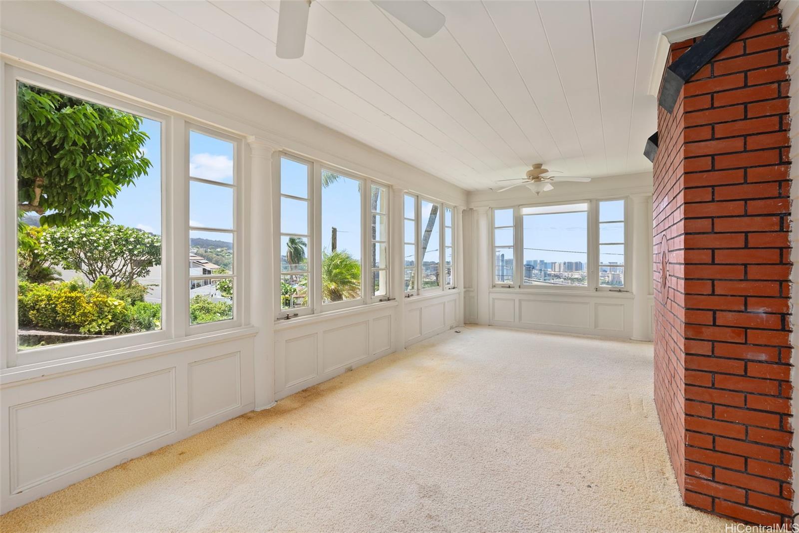 1186  Alewa Drive Alewa Heights, Honolulu home - photo 10 of 25