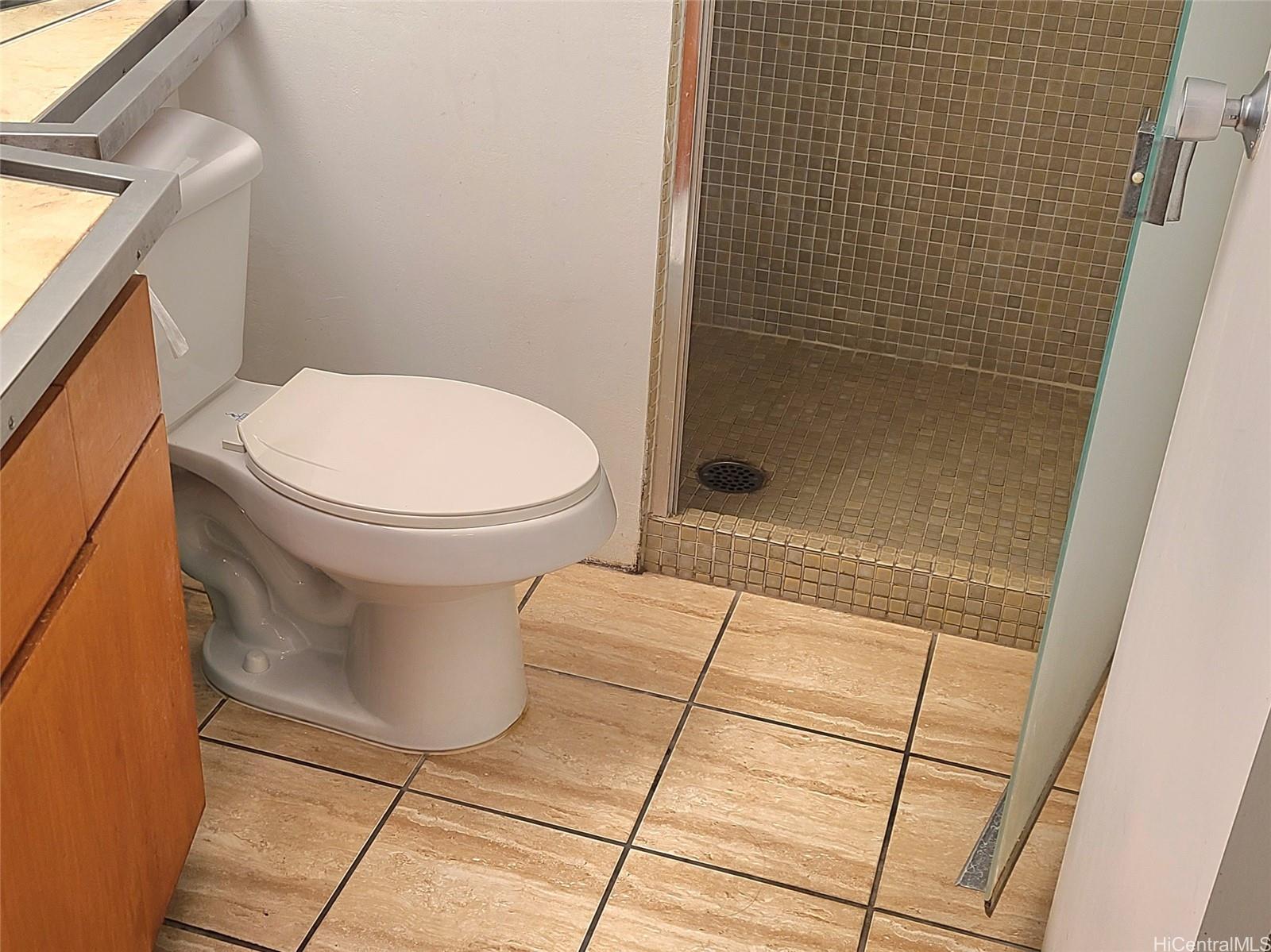 Century Square condo # 1010, Honolulu, Hawaii - photo 17 of 21